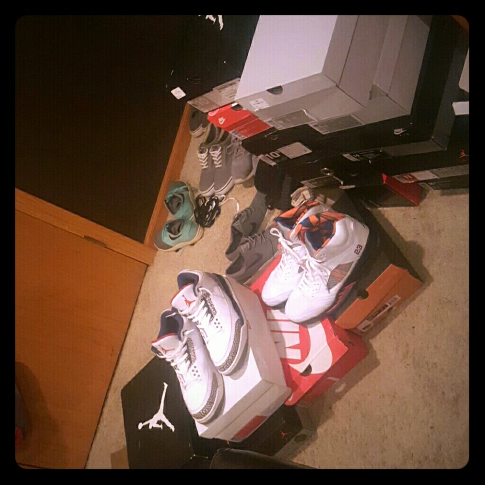 SO MANY SHOES COMMENT FOT DETAILS